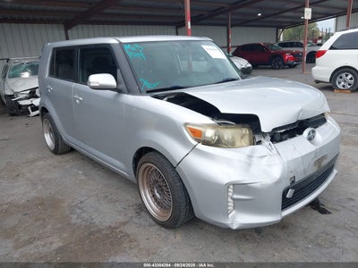SCION XB 2013