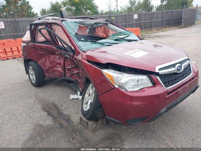 SUBARU FORESTER 2015