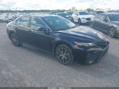 TOYOTA CAMRY 2022
