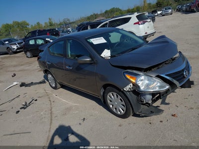 NISSAN VERSA 2017