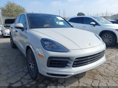 PORSCHE CAYENNE COUPE 2020