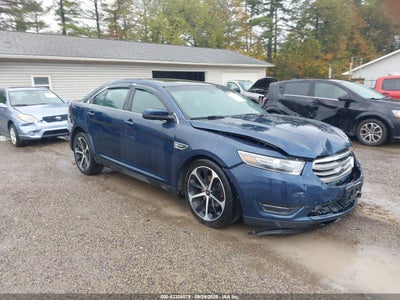 FORD TAURUS 2016