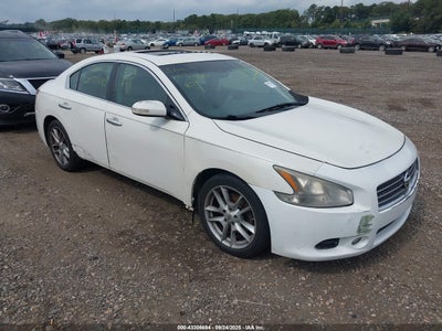 NISSAN MAXIMA 2011