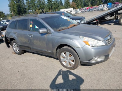 SUBARU OUTBACK 2011