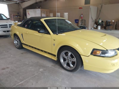 FORD MUSTANG 2003