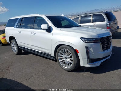 CADILLAC ESCALADE ESV 2023