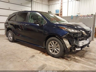 TOYOTA SIENNA 2022