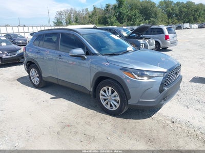 TOYOTA COROLLA CROSS 2024