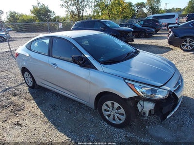 HYUNDAI ACCENT 2016