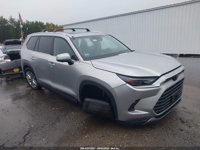 TOYOTA GRAND HIGHLANDER 2024