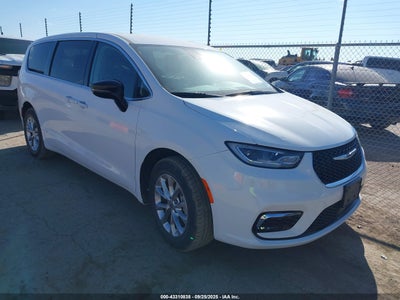 CHRYSLER PACIFICA 2024