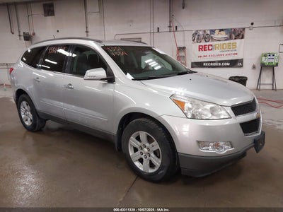 CHEVROLET TRAVERSE 2011