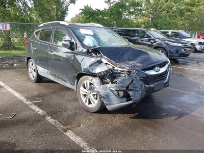 HYUNDAI TUCSON 2015