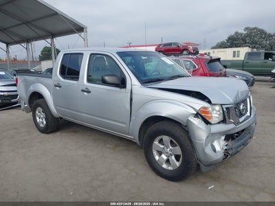 NISSAN FRONTIER 2012