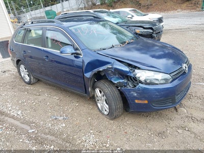 VOLKSWAGEN JETTA SPORTWAGEN 2011