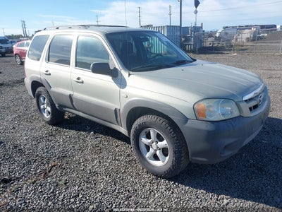 MAZDA TRIBUTE 2005