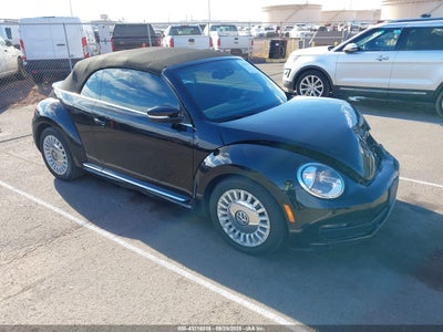 VOLKSWAGEN BEETLE 2016