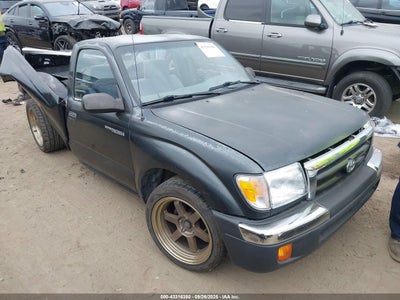 TOYOTA TACOMA 2000
