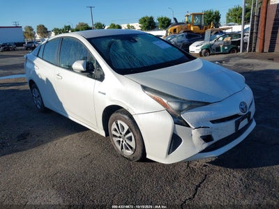 TOYOTA PRIUS 2018