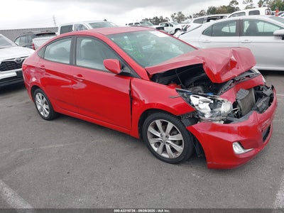 HYUNDAI ACCENT 2013