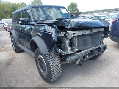FORD BRONCO 2022