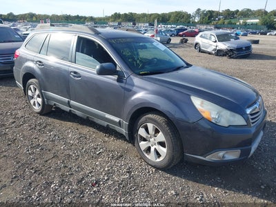 SUBARU OUTBACK 2010