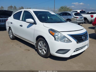 NISSAN VERSA 2016