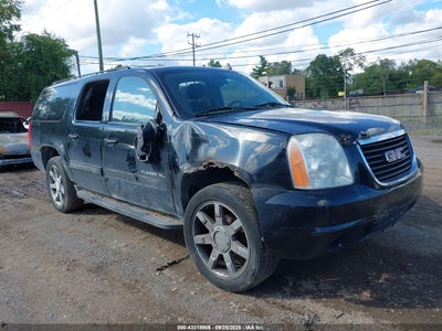 GMC YUKON XL 1500 2011