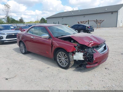 CHRYSLER 200 2012