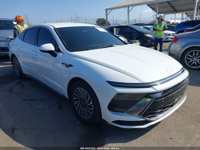 HYUNDAI SONATA HYBRID 2024