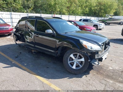 SUBARU OUTBACK 2013