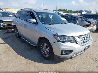 NISSAN PATHFINDER 2020