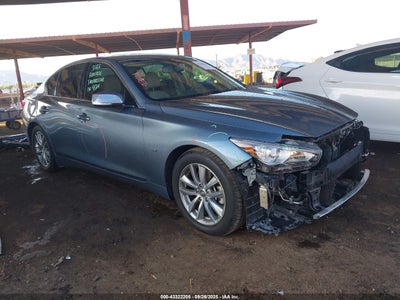 INFINITI Q50 2015