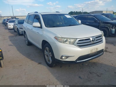 TOYOTA HIGHLANDER 2013