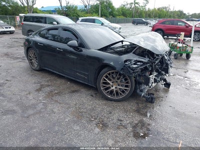 PORSCHE PANAMERA 2020
