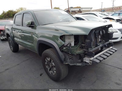 TOYOTA TACOMA 2022