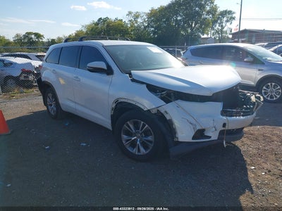 TOYOTA HIGHLANDER 2015