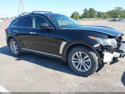 INFINITI FX35 2011