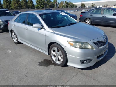 TOYOTA CAMRY 2011