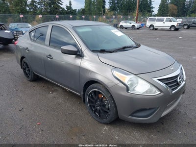 NISSAN VERSA 2017