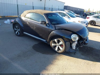 VOLKSWAGEN BEETLE 2015