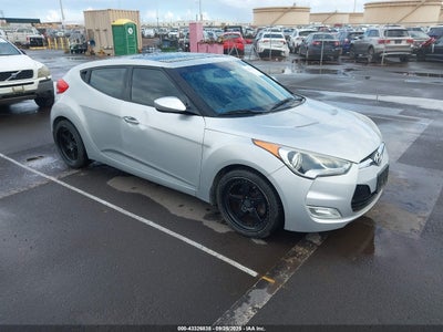 HYUNDAI VELOSTER 2013