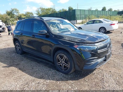 MERCEDES-BENZ EQB 300 SUV 2023