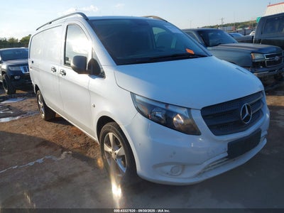 MERCEDES-BENZ METRIS 2017