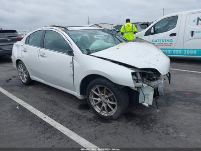 MITSUBISHI GALANT 2012