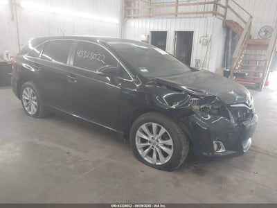 TOYOTA VENZA 2015