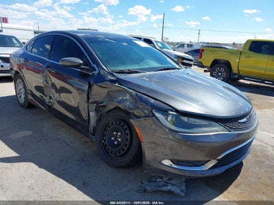 CHRYSLER 200 2015