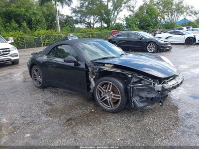 PORSCHE 911 2015
