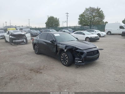 INFINITI Q50 2015