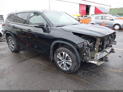 TOYOTA HIGHLANDER 2022